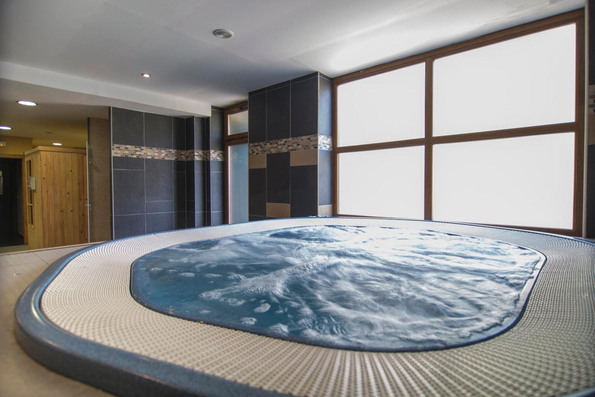 Apartaments Arenys De Boi Bohi Luaran gambar