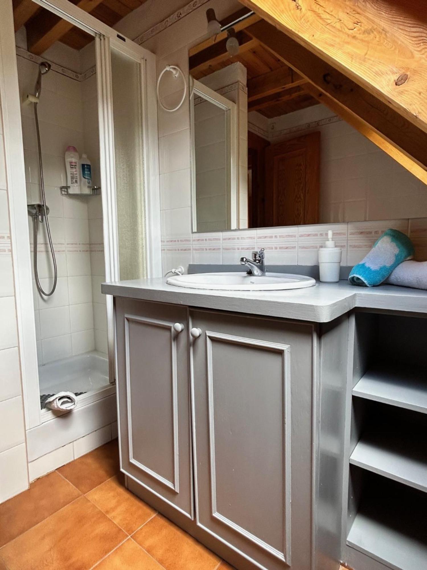 Apartaments Arenys De Boi Bohi Bilik gambar