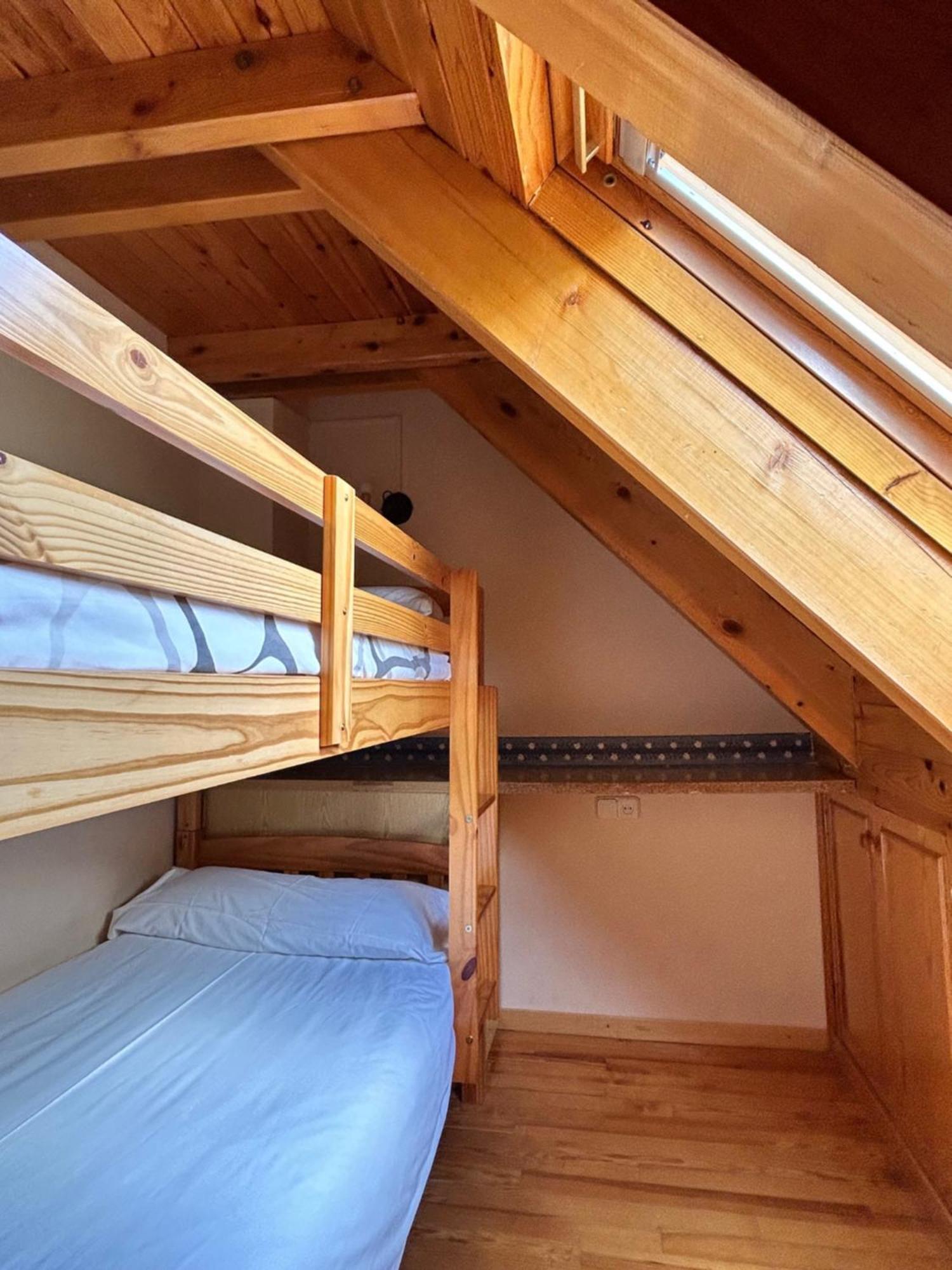 Apartaments Arenys De Boi Bohi Bilik gambar